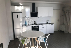 Mənzil 2-комн 55 m² - Şerif Ximşiaşvili, Batumi