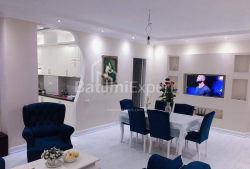 Mənzil 86 m² - Aleksandra Puşkin, Batumi, Gürcüstan