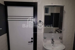Mənzil 3-комн 76 m² - Yurievskaya, Batumi