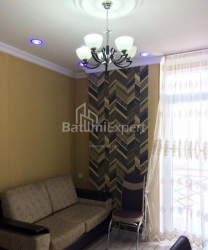 Mənzil 3-комн 43 m² - Şerif Ximşiaşvili, Batumi