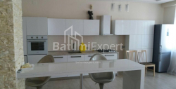 Mənzil 3-комн 160 m² - İlya Çavçavadze, Batumi