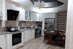 Mənzil 4-комн 105 m² - Yurievskaya, Batumi