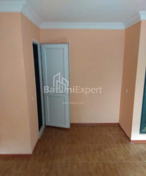 Mənzil 1-комн 33 m² - Fadiko Qogitidze, Batumi