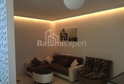 Mənzil 3-комн 65 m² - Rustaveli, Batumi
