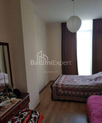 Mənzil 3-комн 92 m² - Yurievskaya, Batumi