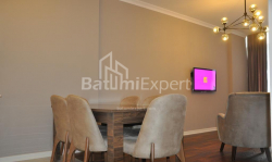 Mənzil 3-комн 87 m² - Yurievskaya, Batumi