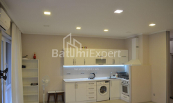 Mənzil 3-комн 86 m² - Yurievskaya, Batumi