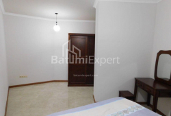 Mənzil 90 m² - Zuraba Qorqiladze, Batumi, Gürcüstan