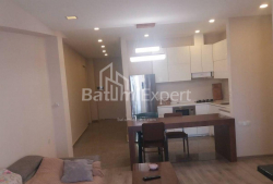 Mənzil 3-комн 92 m² - Zuraba Qorqiladze, Batumi