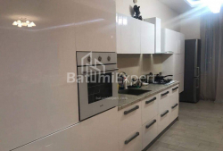 Mənzil 3-комн 160 m² - İlya Çavçavadze, Batumi