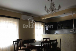 Mənzil 3-комн 68 m² - David Agmashenebli, Batumi