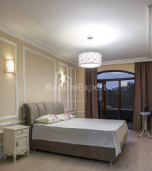 Mənzil 4-комн 140 m² - Yurievskaya, Batumi