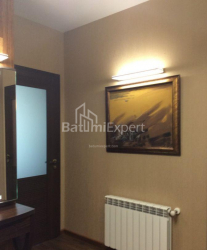 Mənzil 3-комн 143 m² - Şerif Ximşiaşvili, Batumi