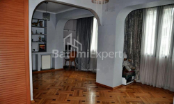 Mənzil 4-комн 116 m² - Yurievskaya, Batumi