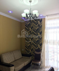 Mənzil 3-комн 43 m² - Şerif Ximşiaşvili, Batumi