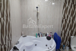 Mənzil 3-комн 120 m² - Yurievskaya, Batumi