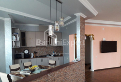 Mənzil 3-комн 120 m² - Yurievskaya, Batumi