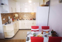 Mənzil 100 m² - Şerif Ximşiaşvili, Batumi, Gürcüstan