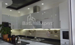 Mənzil 3-комн 80 m² - İlya Çavçavadze, Batumi