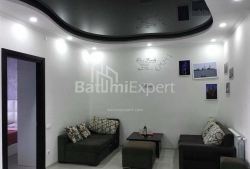 Mənzil 3-комн 80 m² - İlya Çavçavadze, Batumi