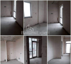 Mənzil 3-комн 77 m² - Petra Bagrationi, Batumi