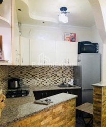 Mənzil 3-комн 58 m² - Şerif Ximşiaşvili, Batumi