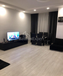 Mənzil 2-комн 90 m² - Vaxtanq Qorqasali, Batumi