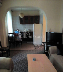 Mənzil 3-комн 55 m² - Şerif Ximşiaşvili, Batumi