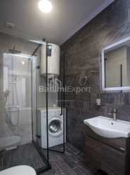 Mənzil 1-комн 33 m² - Şerif Ximşiaşvili, Batumi