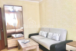 Mənzil 1-комн 27 m² - Zuraba Qorqiladze, Batumi