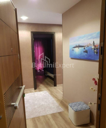 Mənzil 3-комн 87 m² - Yurievskaya, Batumi