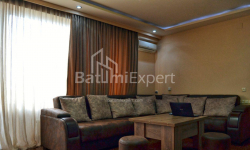 Mənzil 3-комн 65 m² - Şerif Ximşiaşvili, Batumi