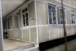 Mənzil 4-комн 120 m² - Svişçevski, Batumi