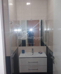 Mənzil 3-комн 92 m² - Zuraba Qorqiladze, Batumi