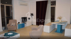 Mənzil 4-комн 110 m² - Şerif Ximşiaşvili, Batumi
