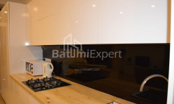 Mənzil 4-комн 110 m² - Şerif Ximşiaşvili, Batumi