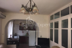 Mənzil 3-комн 55 m² - Şerif Ximşiaşvili, Batumi