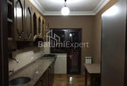 Mənzil 75 m² - Xaydarə Abaşidze, Batumi, Gürcüstan