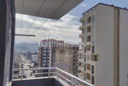 Mənzil 4-комн 72 m² - Yurievskaya, Batumi
