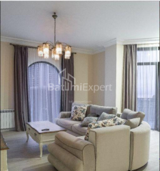 Mənzil 4-комн 140 m² - Yurievskaya, Batumi