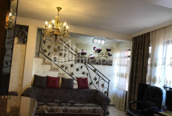 Mənzil 8-комн 250 m² - Yurievskaya, Batumi
