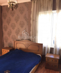 Mənzil 3-комн 65 m² - Şerif Ximşiaşvili, Batumi