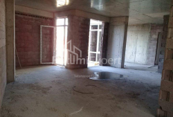 Mənzil 4-комн 73 m² - Yurievskaya, Batumi