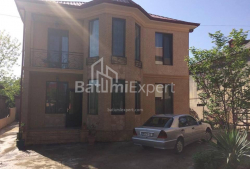Mənzil 8-комн 200 m² - Yurievskaya, Batumi