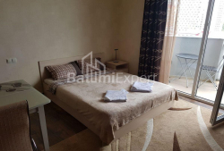 Mənzil 1-комн 33 m² - Şerif Ximşiaşvili, Batumi