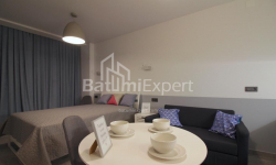 Mənzil 1-комн 31 m² - Zuraba Qorqiladze, Batumi