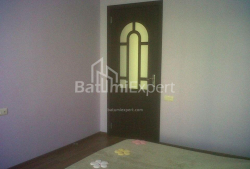 Mənzil 3-комн 80 m² - Yurievskaya, Batumi