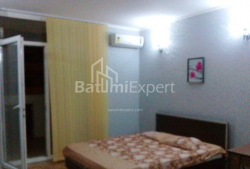 Mənzil 1-комн 36 m² - Şerif Ximşiaşvili, Batumi