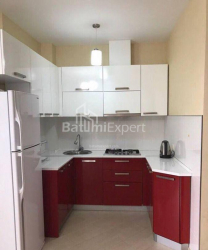 Mənzil 3-комн 78 m² - Rustaveli, Batumi