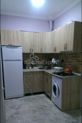 Mənzil 3-комн 55 m² - Şerif Ximşiaşvili, Batumi